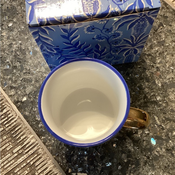 Lilly Pulitzer Mug NWOT - Picture 2 of 3
